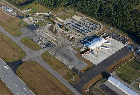 Albert j ellis airport - Sep 20, 2022 · The money just keeps coming in for Albert J. Ellis Airport as nearly $11 million in grant funding has been accepted by the Onslow County Board of Commissioners for OAJ. Albert J. Ellis Airport (OAJ) was one of the fastest recovering airports in the nation following the near shutdown resulting from the pandemic, according to Airport Director ... 